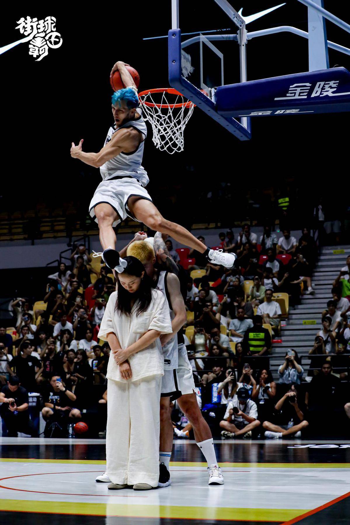 全球篮球明星大奖盛典隆重举行，众星聚首的简单介绍