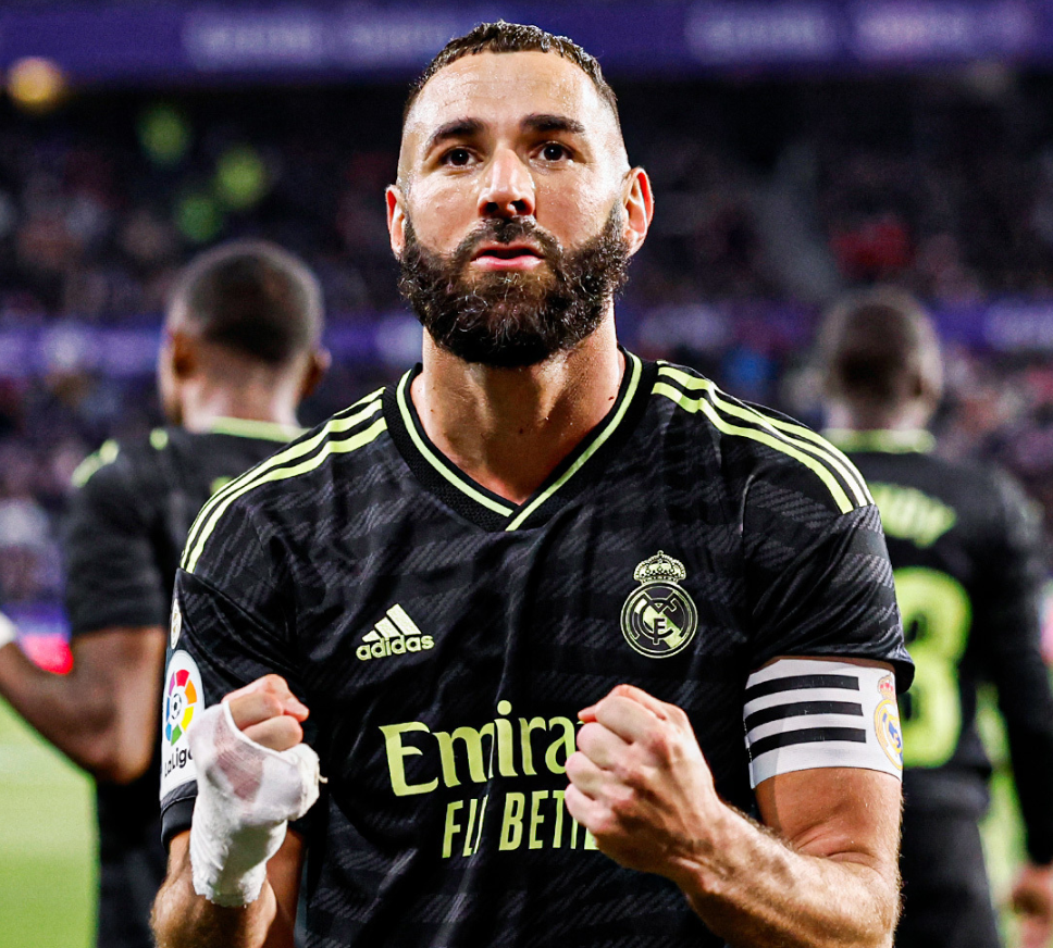 摩苏尔球队备战对决，誓取胜利