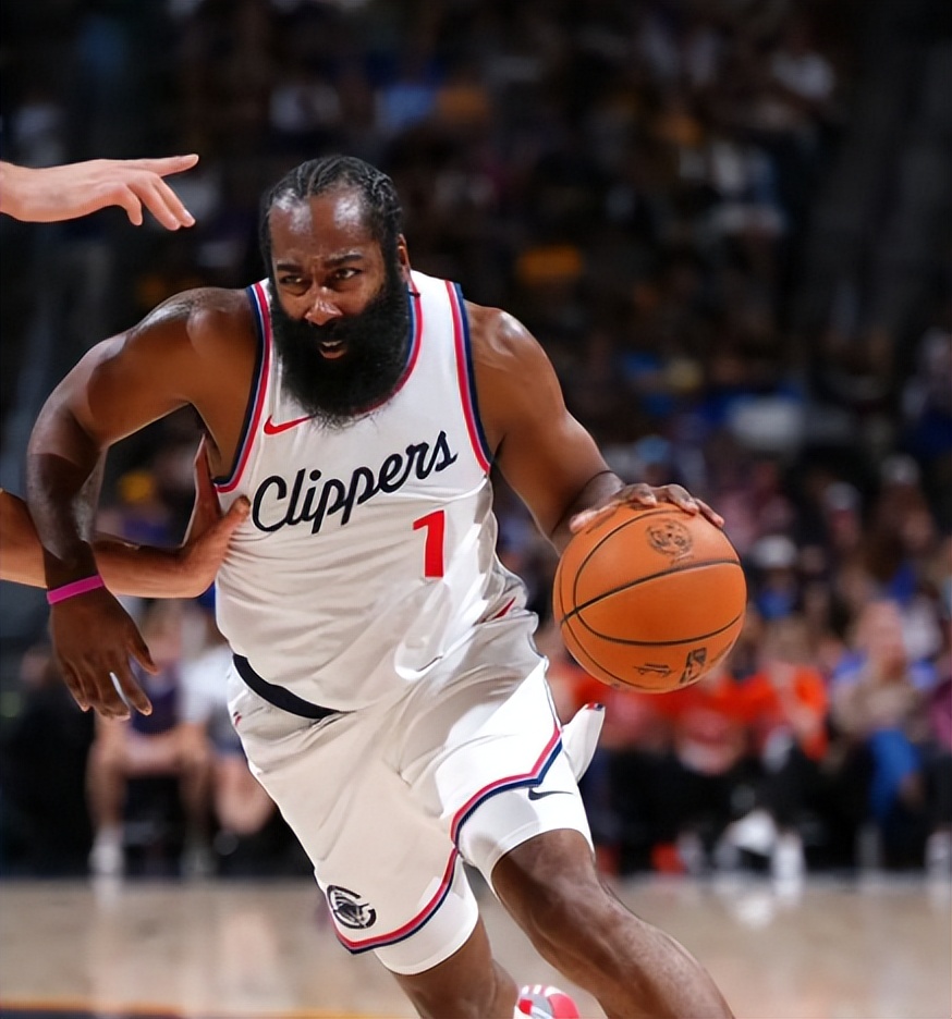 热火大胜爵士，势不可挡