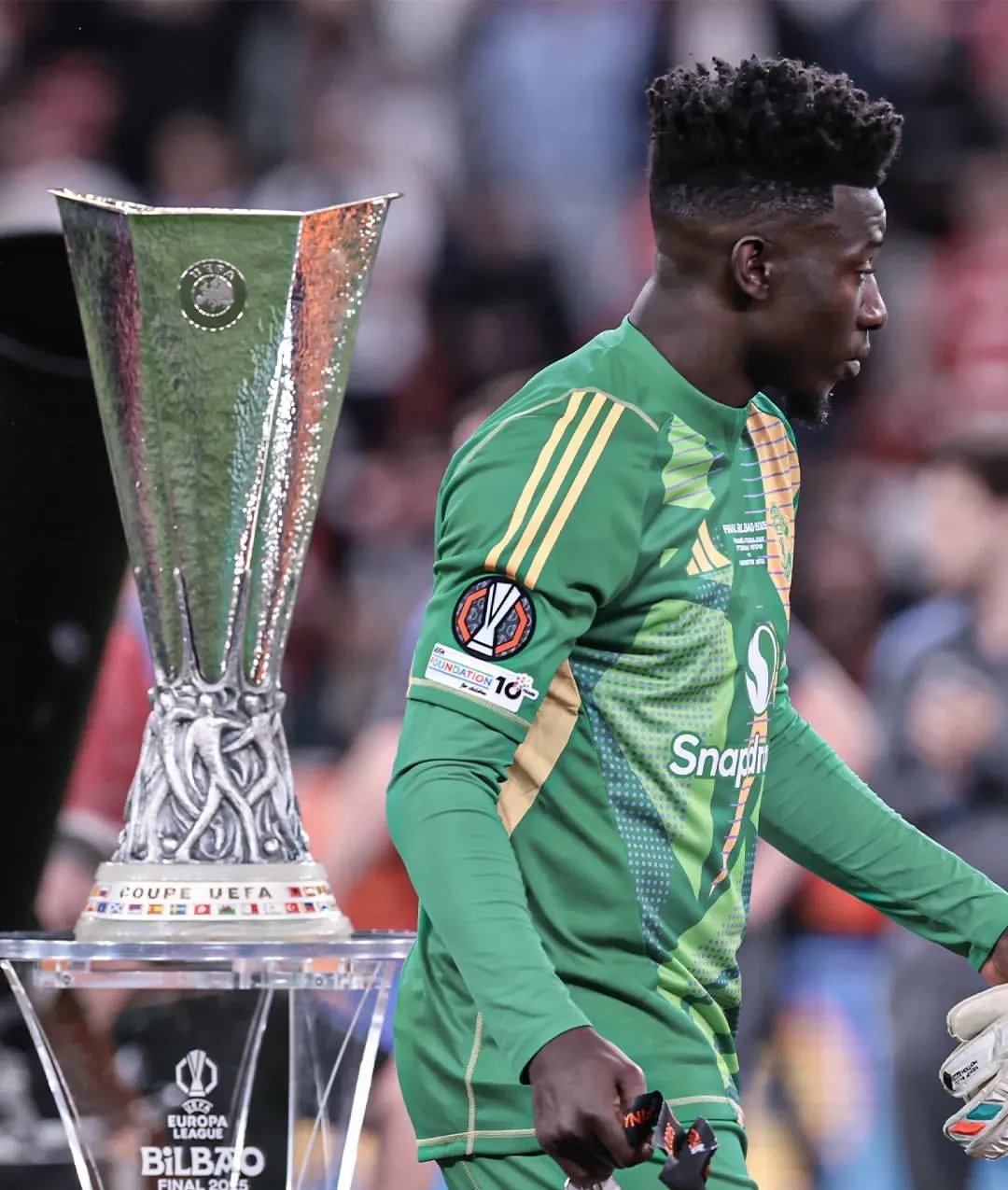 曼联门前送礼！第一次欧冠开门红：年轻红魔2-1小胜近7战不胜的阿贾克斯